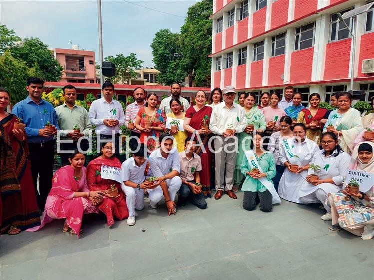 Sharda Sarvhitkari Sr. Sec. School - Image 3