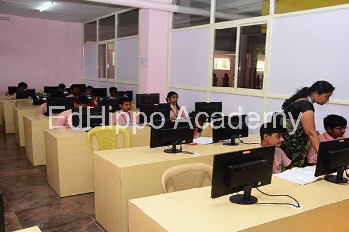 Swamy Vivekananda Vidyaniketan School - Image 4