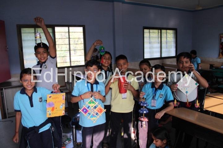 Airport School - Image 3