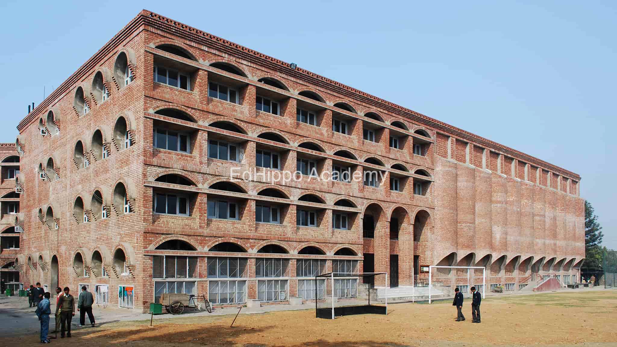 St. Stephen's School school photo | EdHippo Academy
