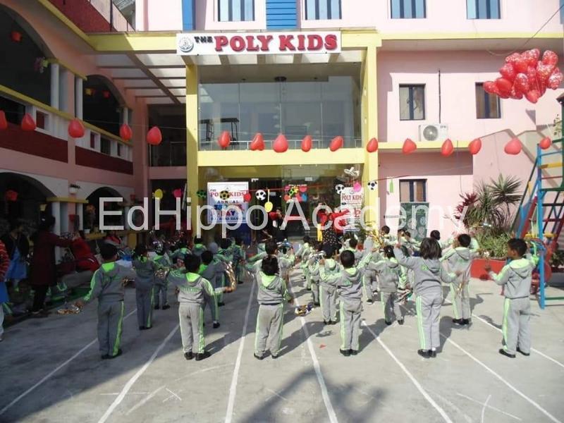 IMAGES[carouselImage].al