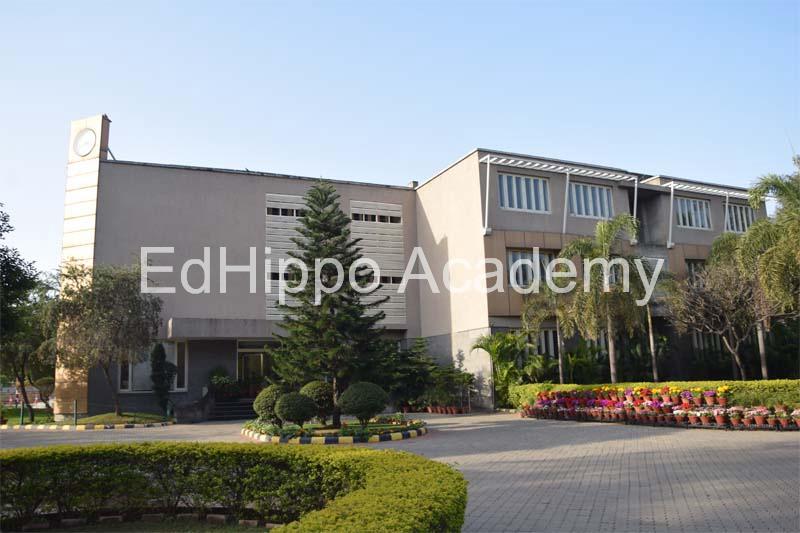 Bhavan's Vidyalaya school photo | EdHippo Academy