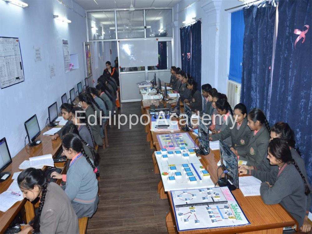 Emma Thompson School - Image 2