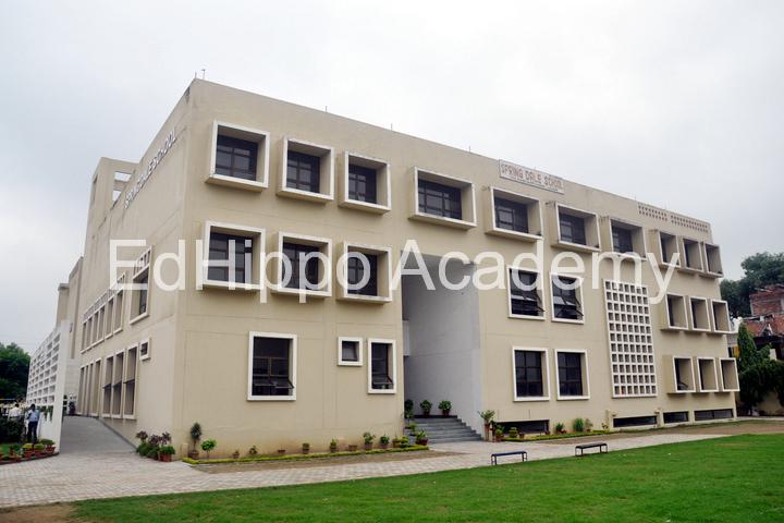 Spring Dale School - Image 1