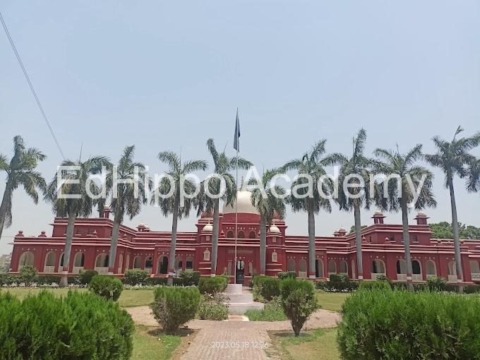 Colvin Taluqdars College ( I. S. C. Wing ) - Image 1
