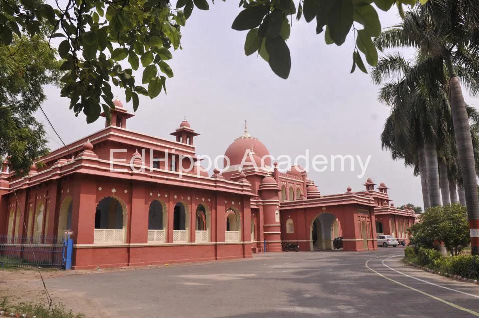 Colvin Taluqdars College ( I. S. C. Wing ) - Image 2