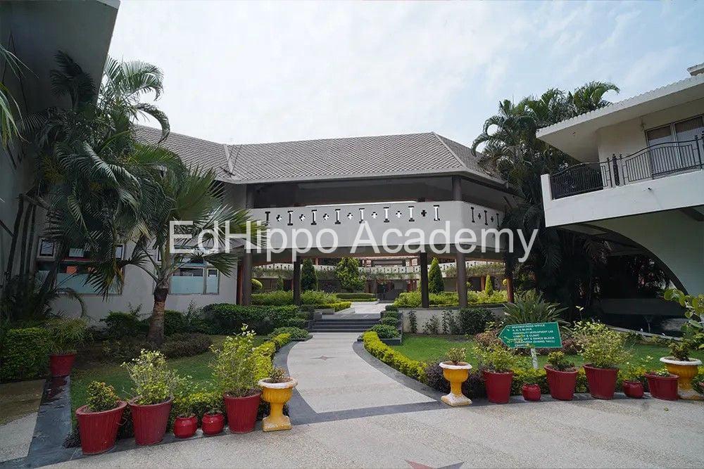Delhi Public School - Image 2