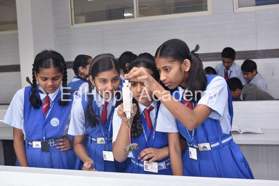 S.b. Patil Public School - Image 4