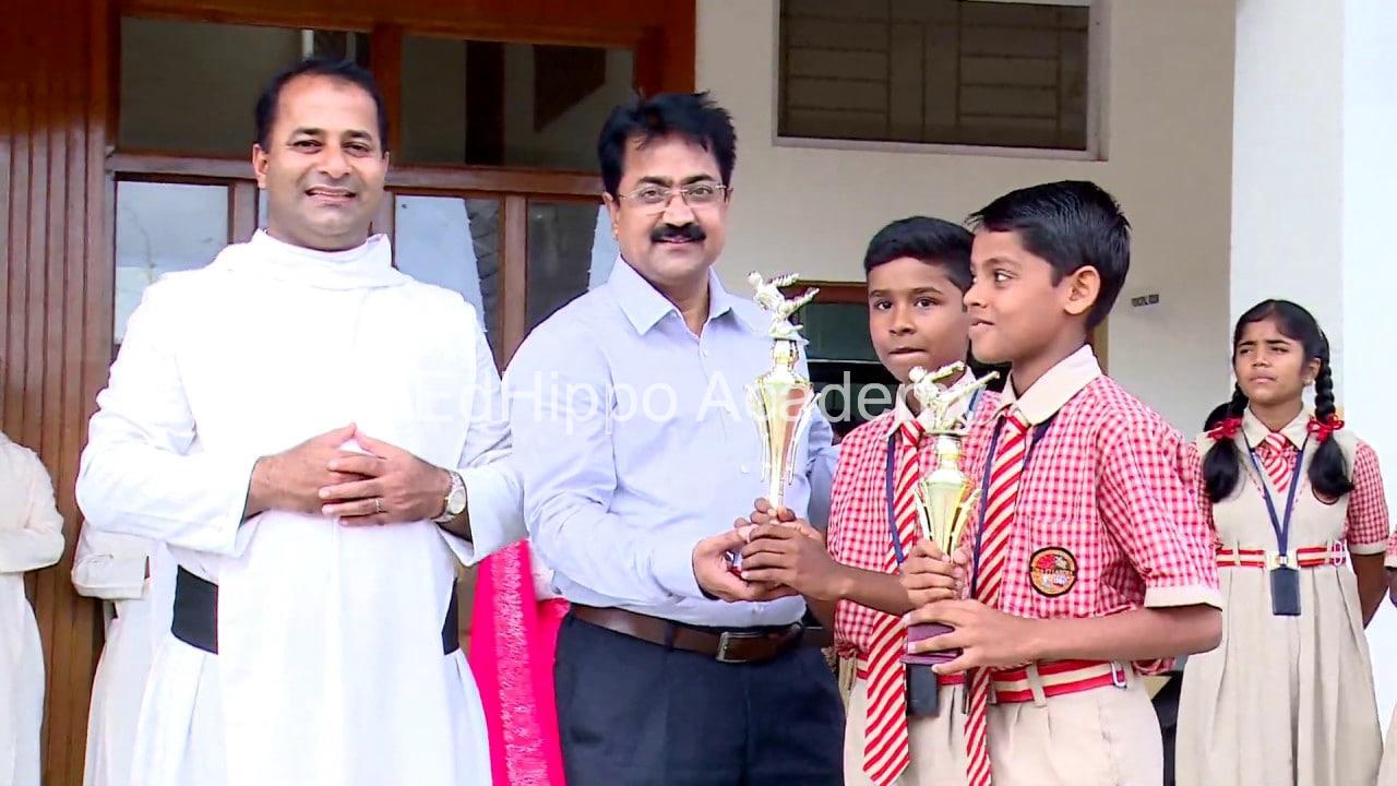 IMAGES[carouselImage].al