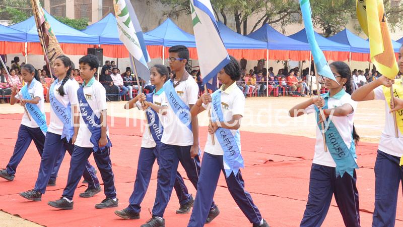 IMAGES[carouselImage].al