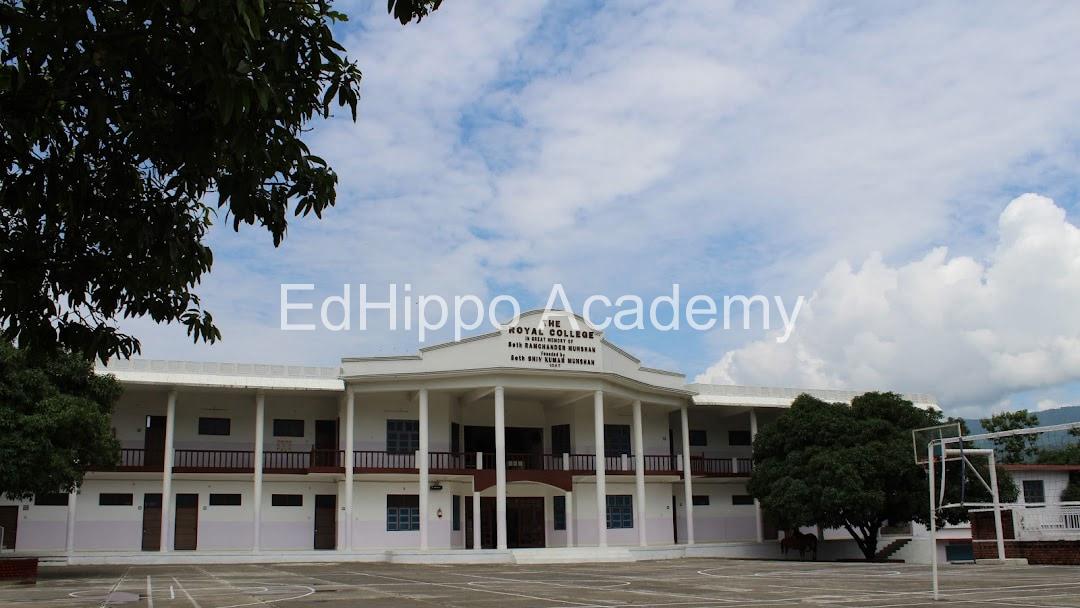 IMAGES[carouselImage].al