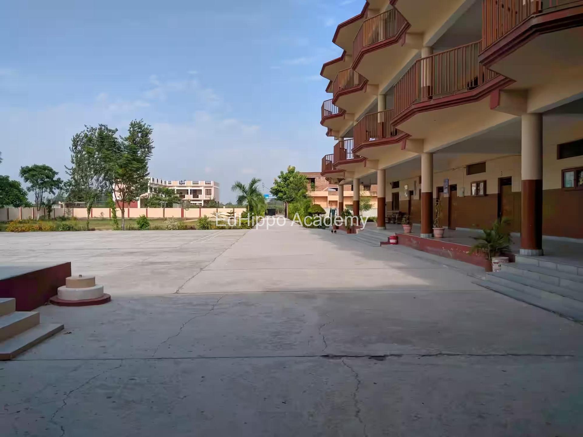 IMAGES[carouselImage].al