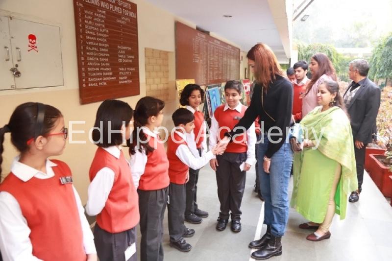 Sardar Patel Vidyalaya - Image 4