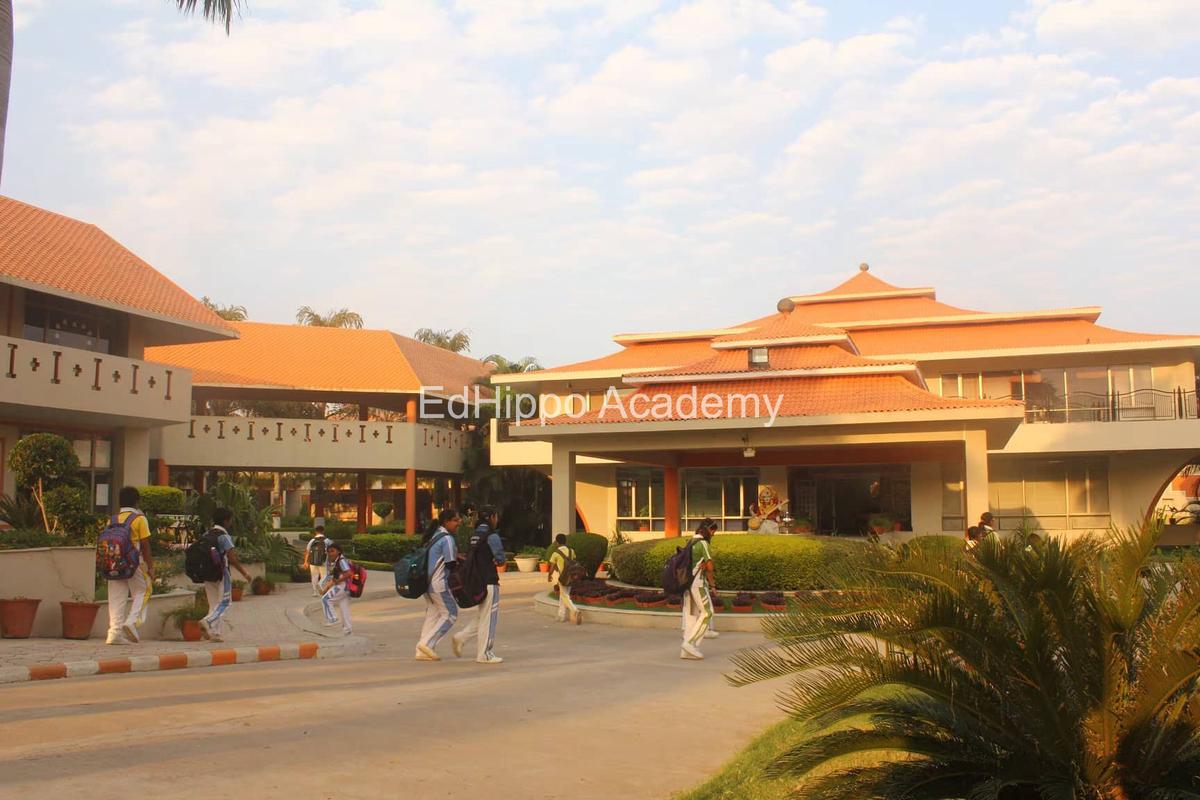 Delhi Public School | EdHippo Academy