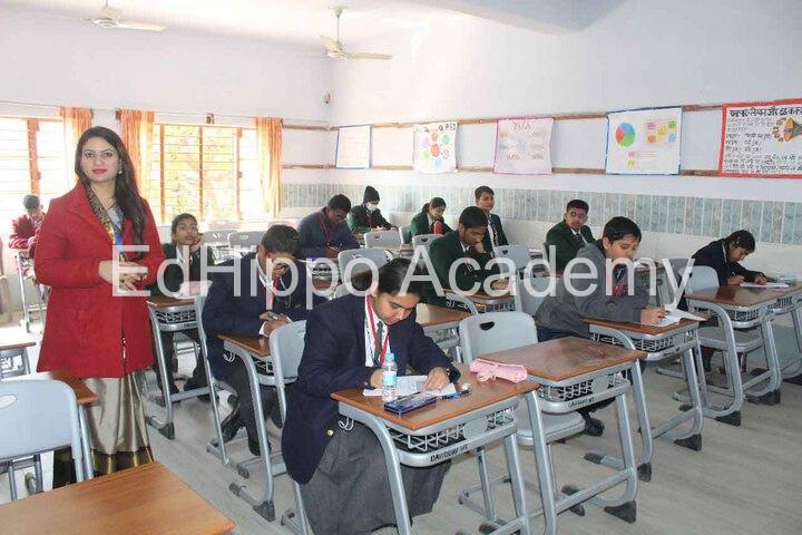 D.A.V Public School school photo | EdHippo Academy